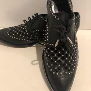 Dressy black shoes